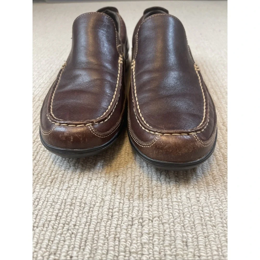 COLE HAAN Men's 9.5 Tucker Venetian Leather Brown Driving Moccasin Loafers